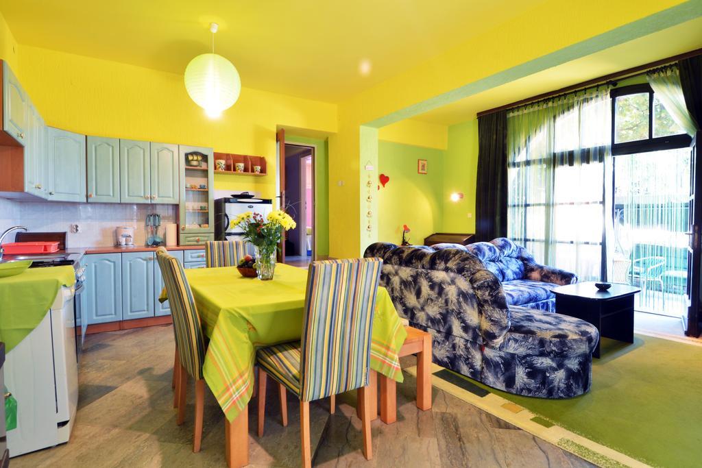 Apartment Maruzin